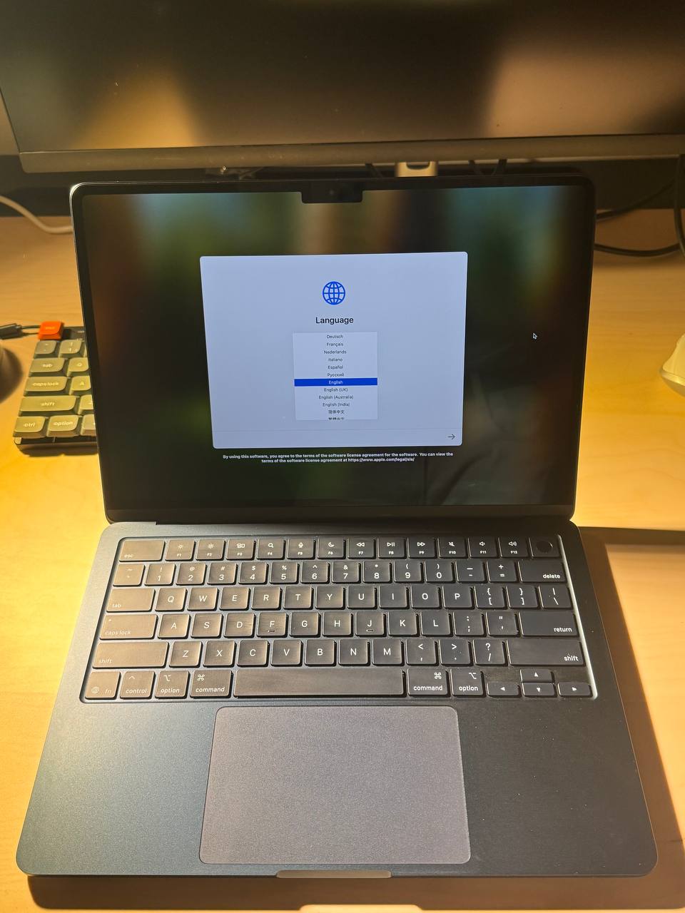 MacBook Air M4 13 16 256 1