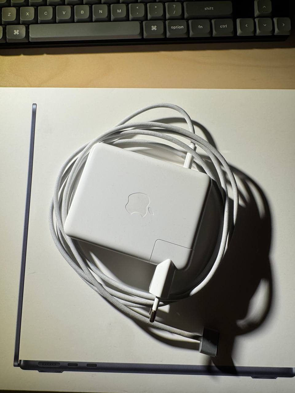 MacBook Air M4 13 16 256 3