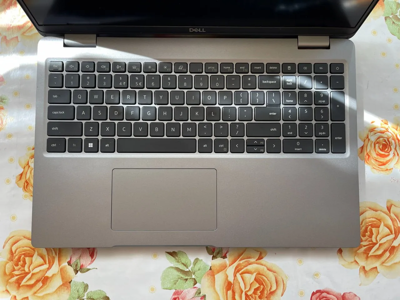 Ноутбуки Dell Precision 3580 и 3570 рабочие станции Земун 2