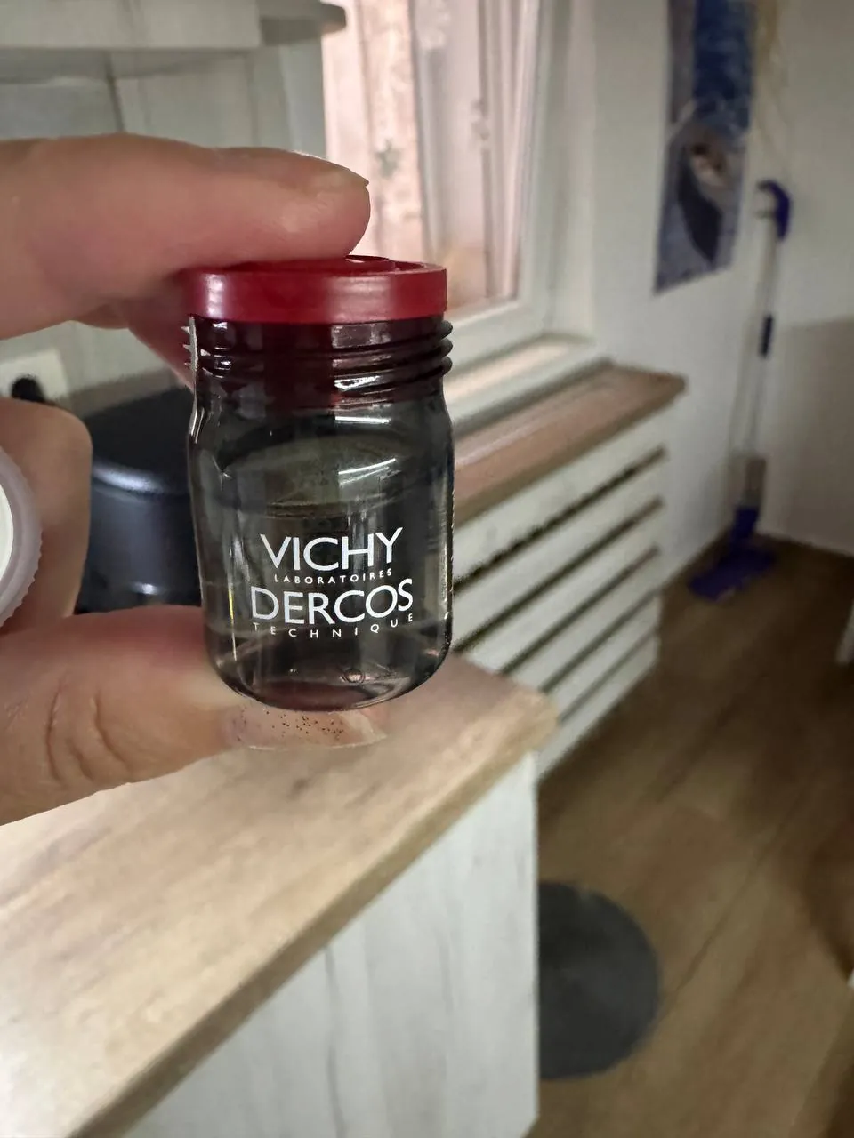 Ампулы Vichy Dercos Aminexil от выпадения волос 1
