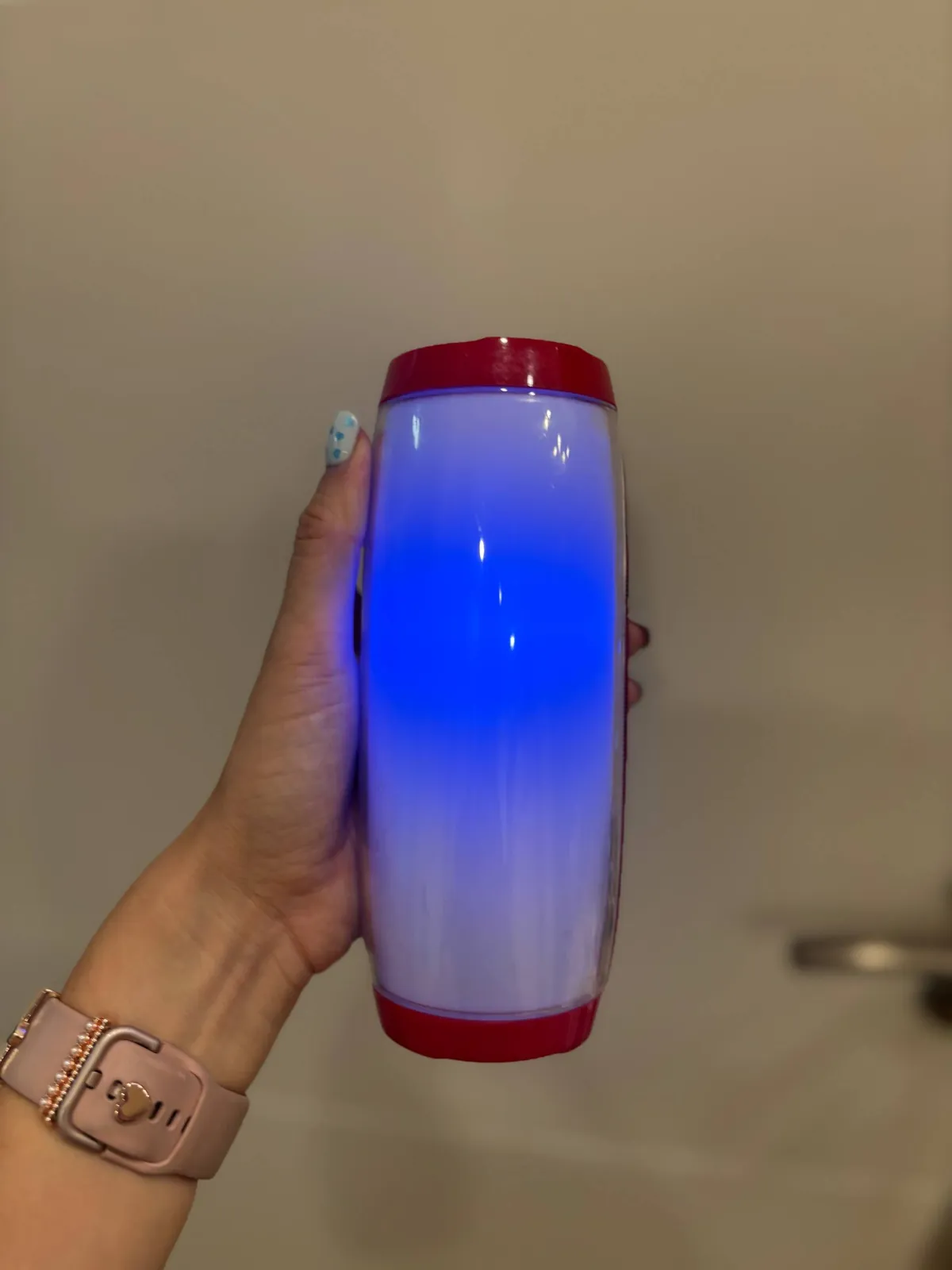Беспроводная Bluetooth-колонка без бренда Белград 2