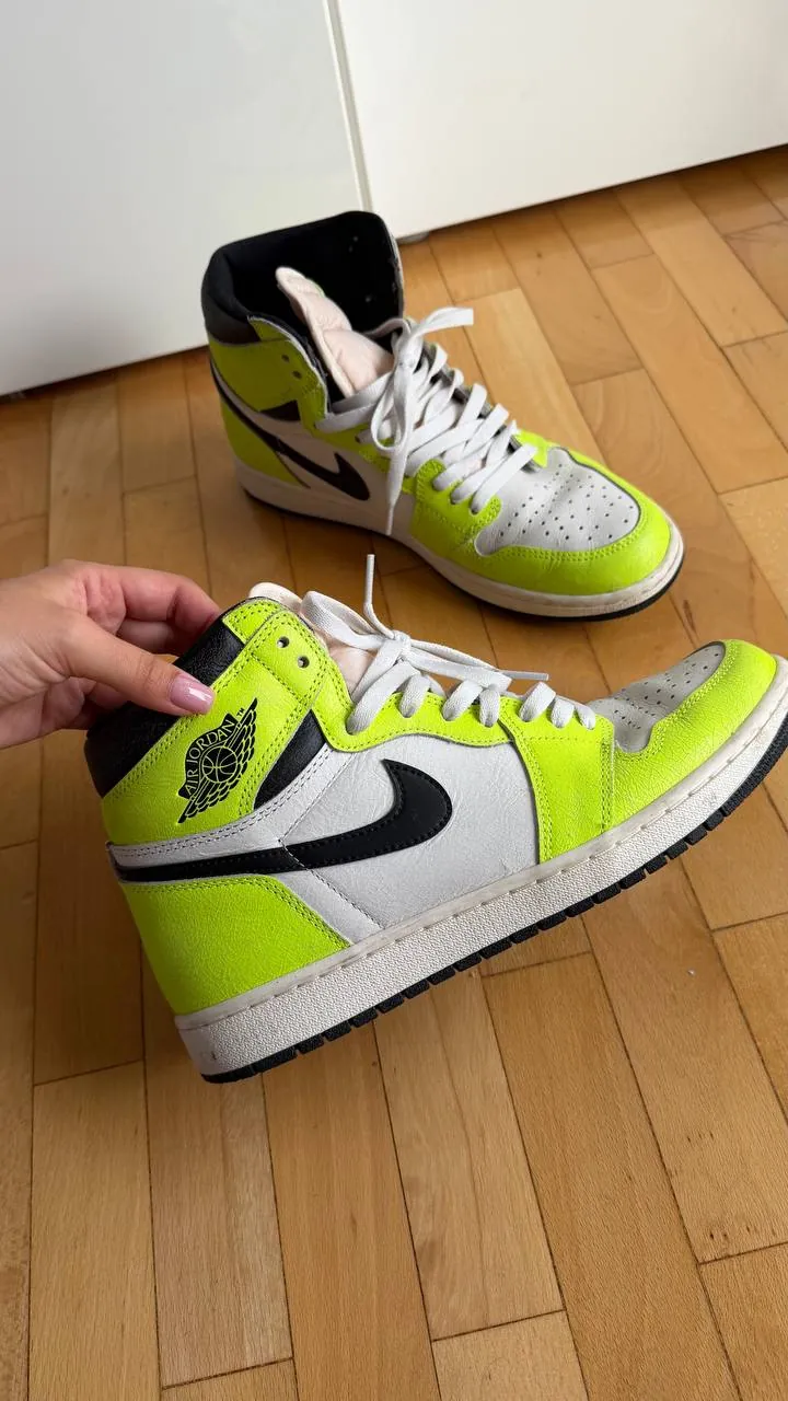 Кроссовки Lacoste Nike Air Jordan и беговые Белград 6