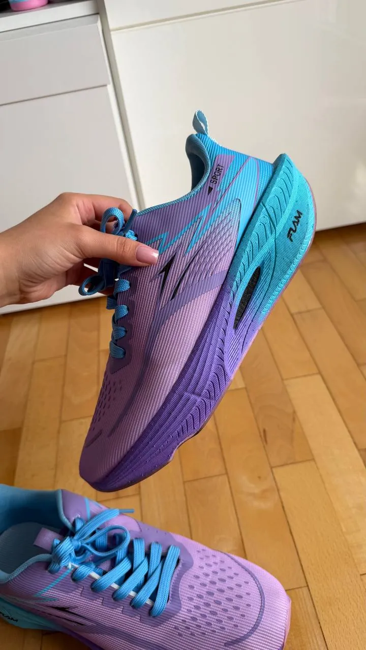 Кроссовки Lacoste Nike Air Jordan и беговые Белград 9
