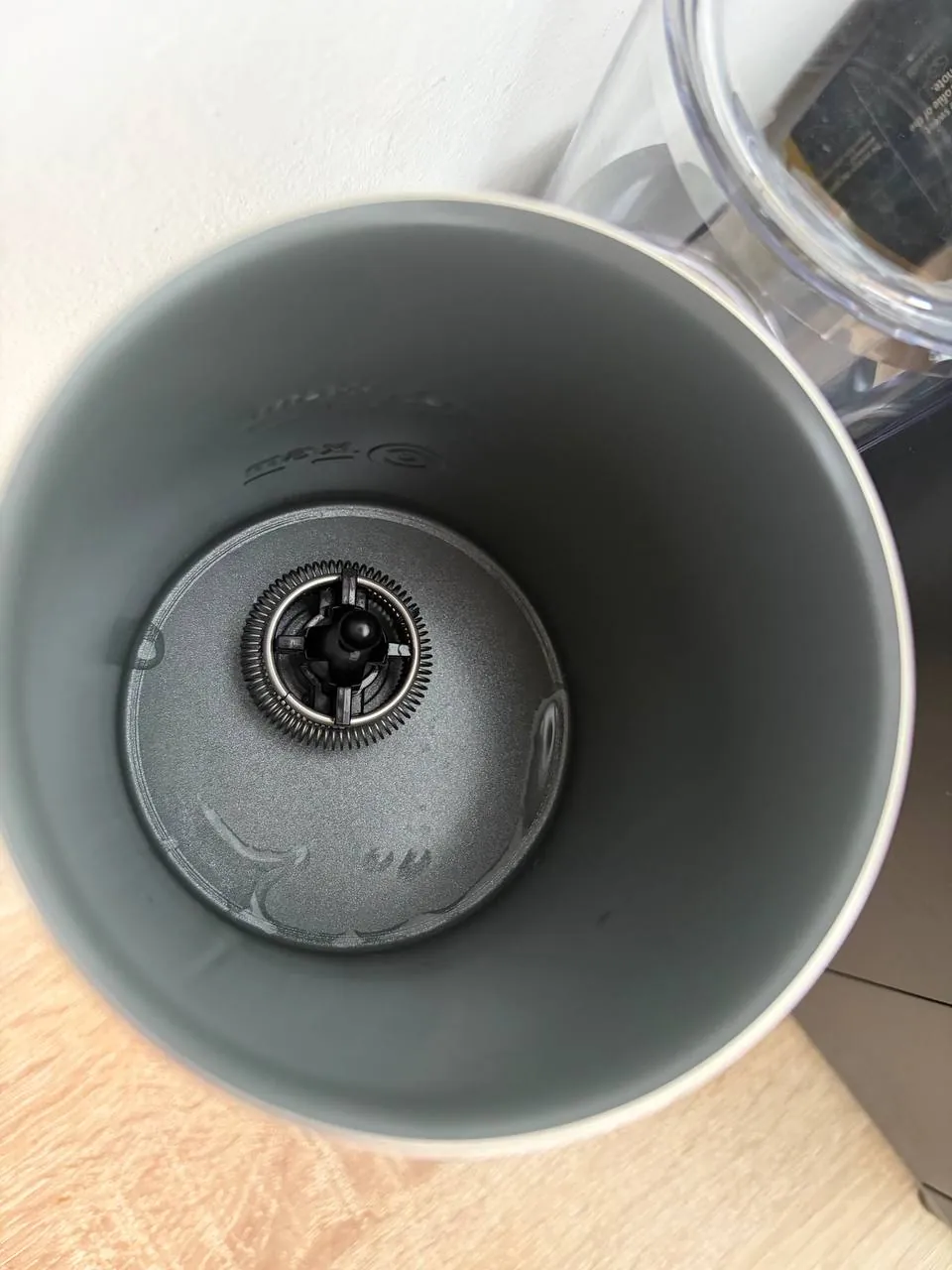 Капучинатор Nespresso почти новый Джерам Белград 2