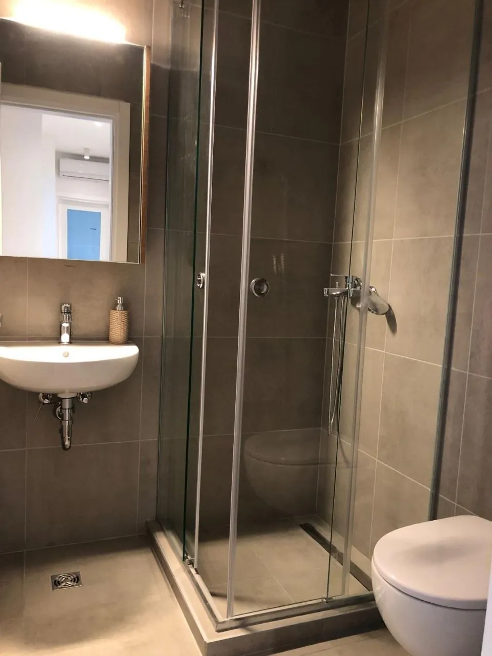 Трёхкомнатная квартира 60 м² Баново Брдо 8