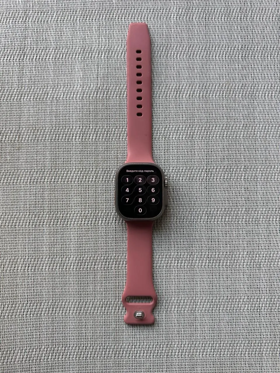 Apple Watch Ultra 49 мм с ремешками 1
