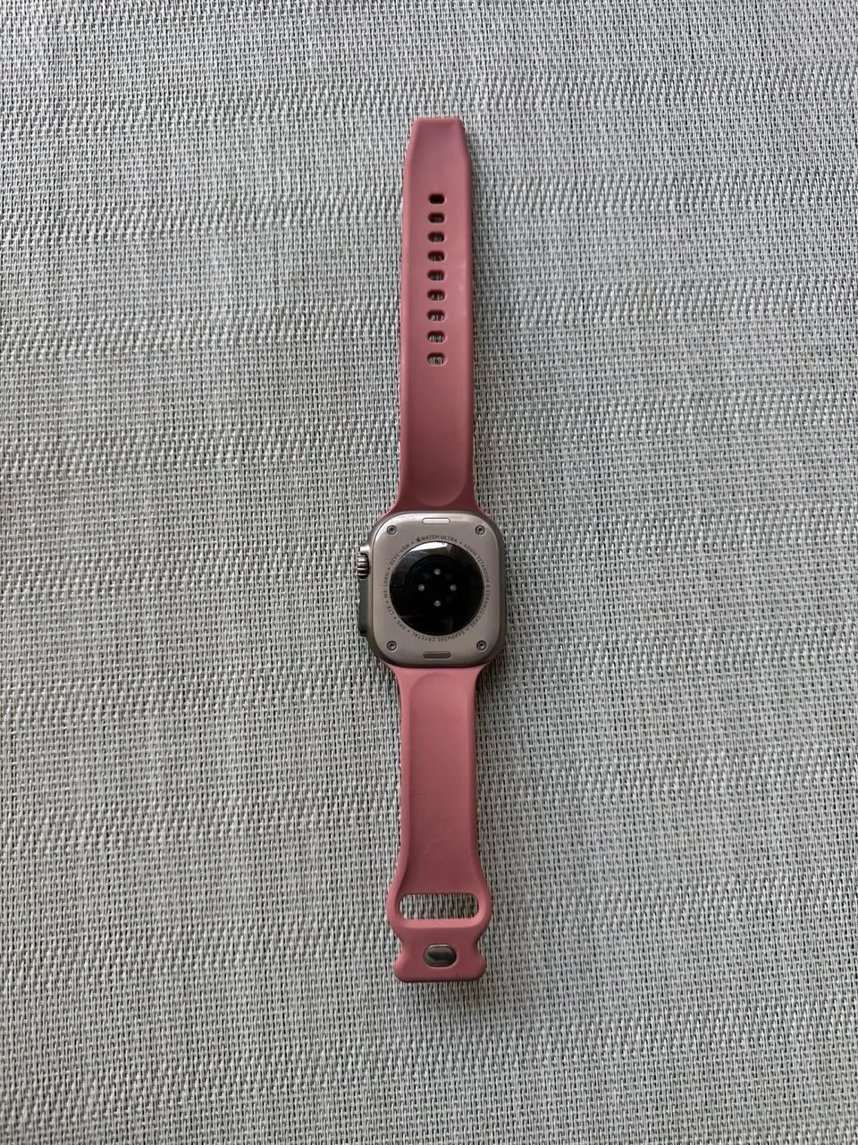 Apple Watch Ultra 49 мм с ремешками 2