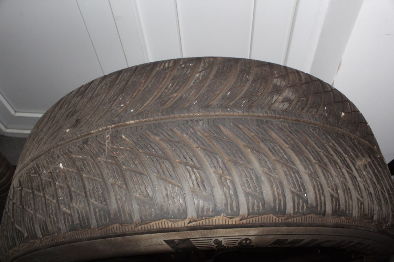 Колеса Volkswagen Touareg Michelin 235/55 R17 8