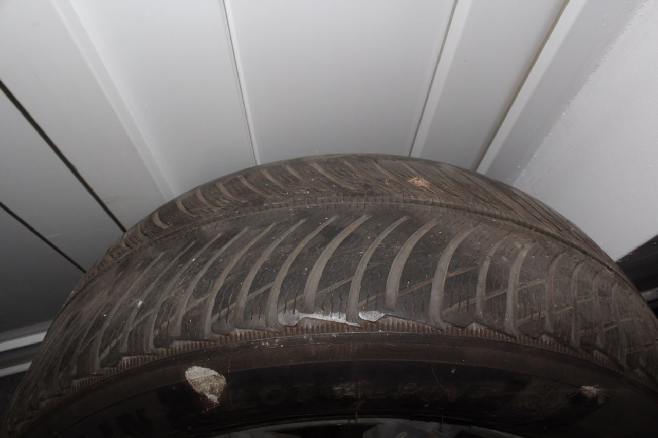 Колеса Volkswagen Touareg Michelin 235/55 R17 5