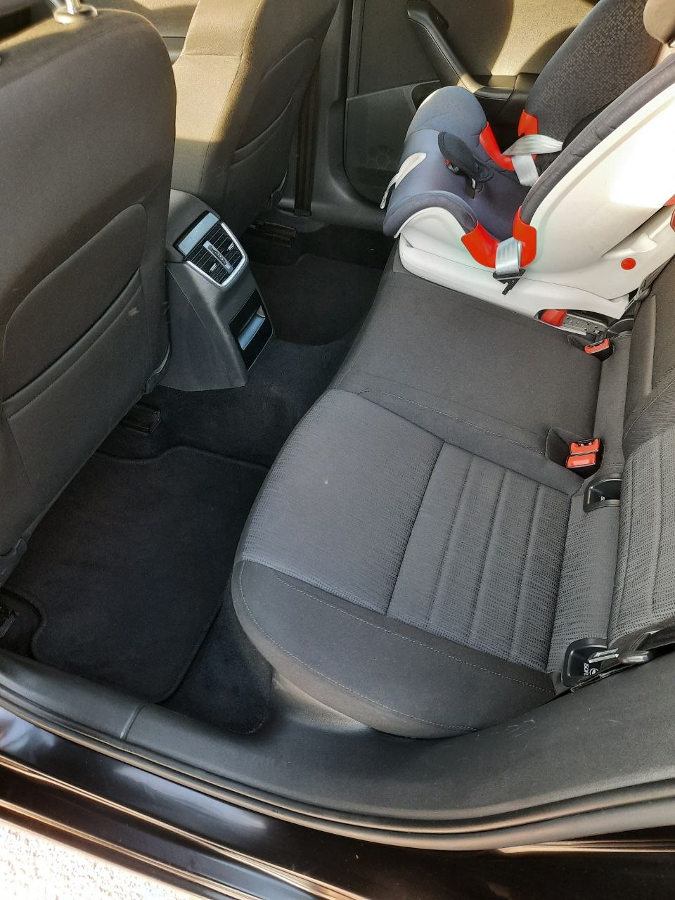 Skoda Octavia 2.0 дизель 2016 8
