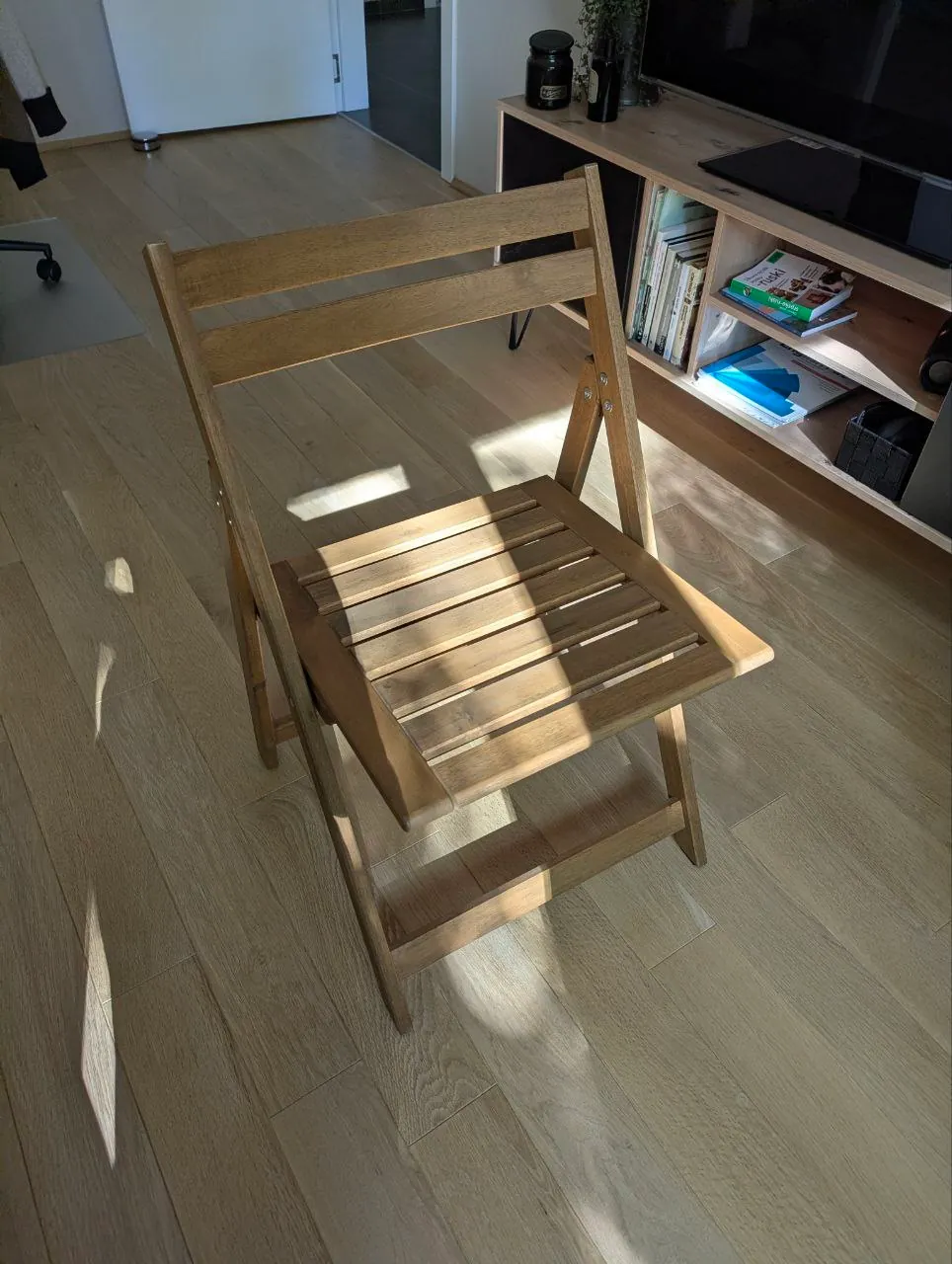 Складные стулья и стол IKEA JYSK Нови-Сад 5