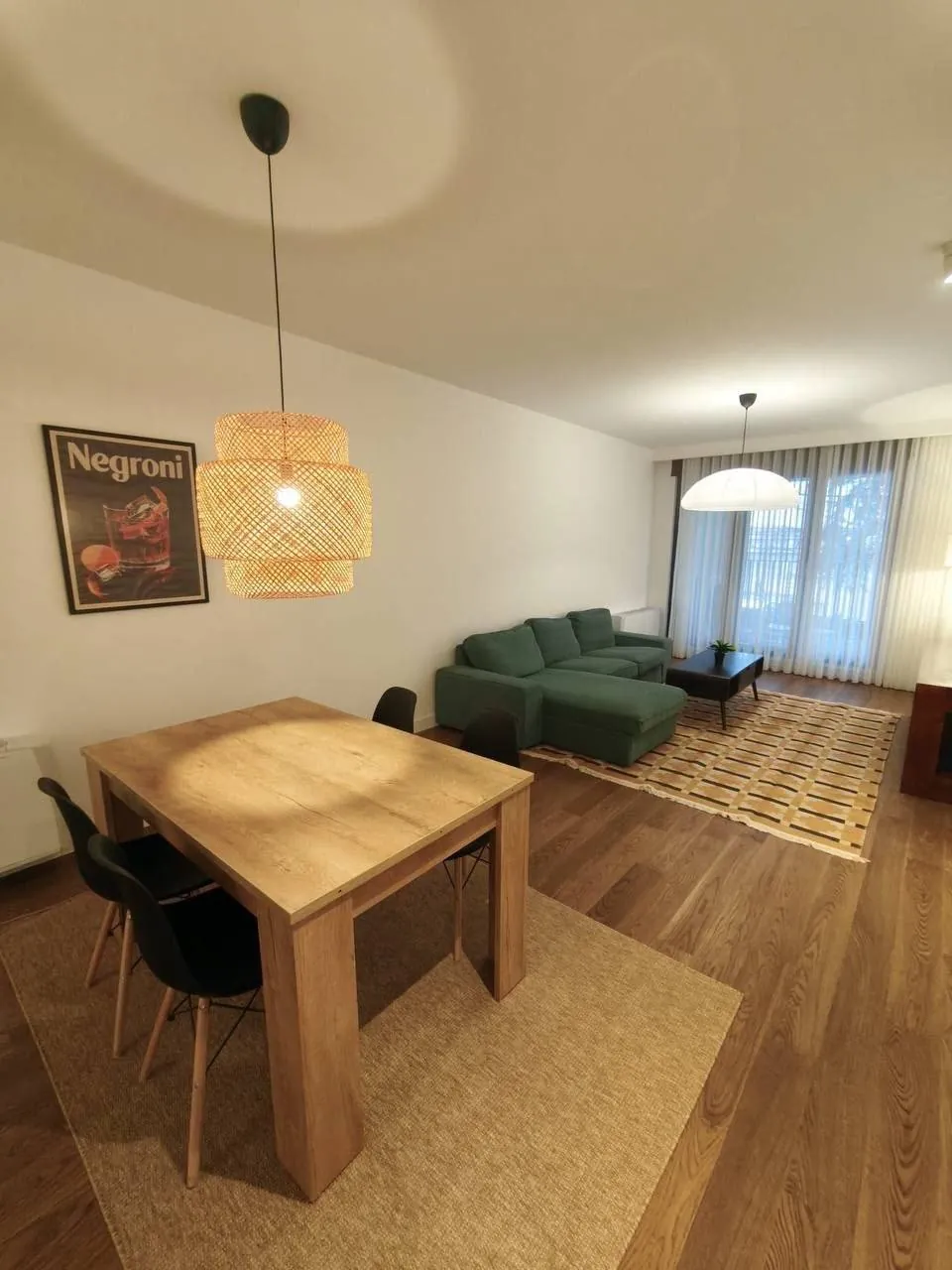 Трёхкомнатная квартира 99 м² с балконом на Врачаре 2
