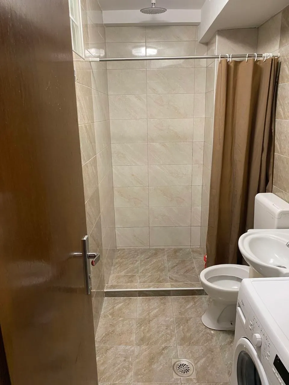 Трёхкомнатная квартира 90 м² Врачар Неимар с новой техникой 10