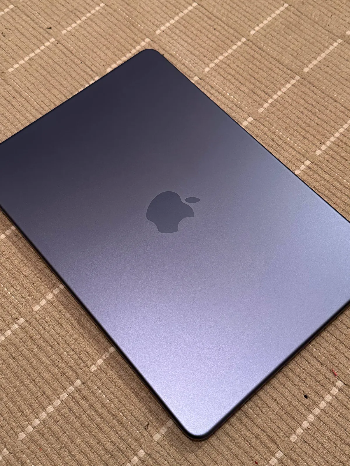 MacBook Neo Indigo 512 ГБ 1