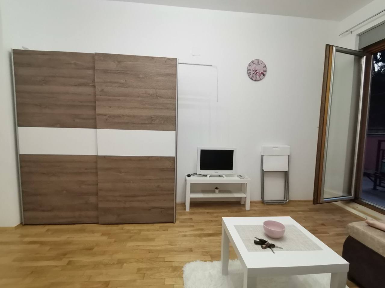 Студия аренда Вождовац 38 м 4