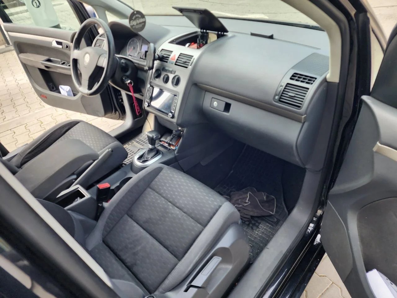 Volkswagen Touran 2.0 TDI 2008 7 мест 4
