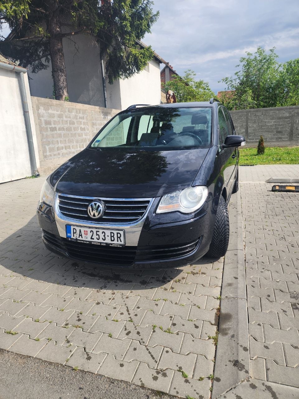 Volkswagen Touran 2.0 TDI 2008 7 мест 1
