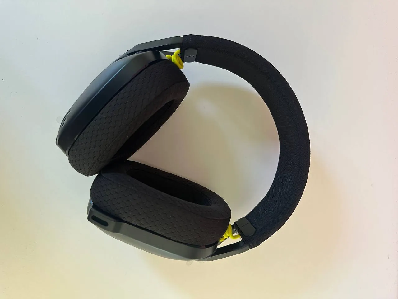 Наушники Logitech G435 LIGHTSPEED новые 2