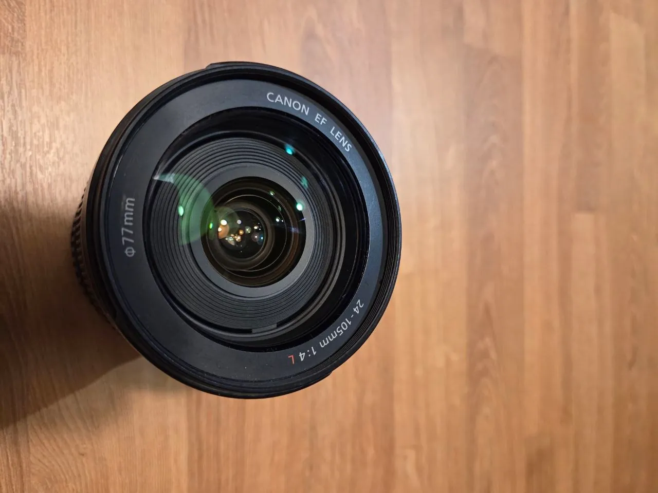 Canon EOS 1100D с двумя объективами 24-105 и 75-300 7
