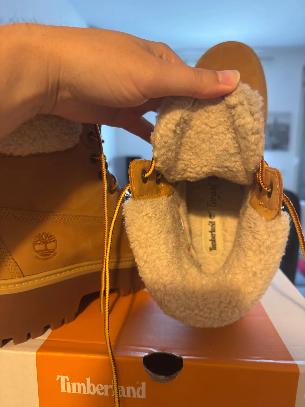 Женские ботинки Timberland Stone Street Mid 3