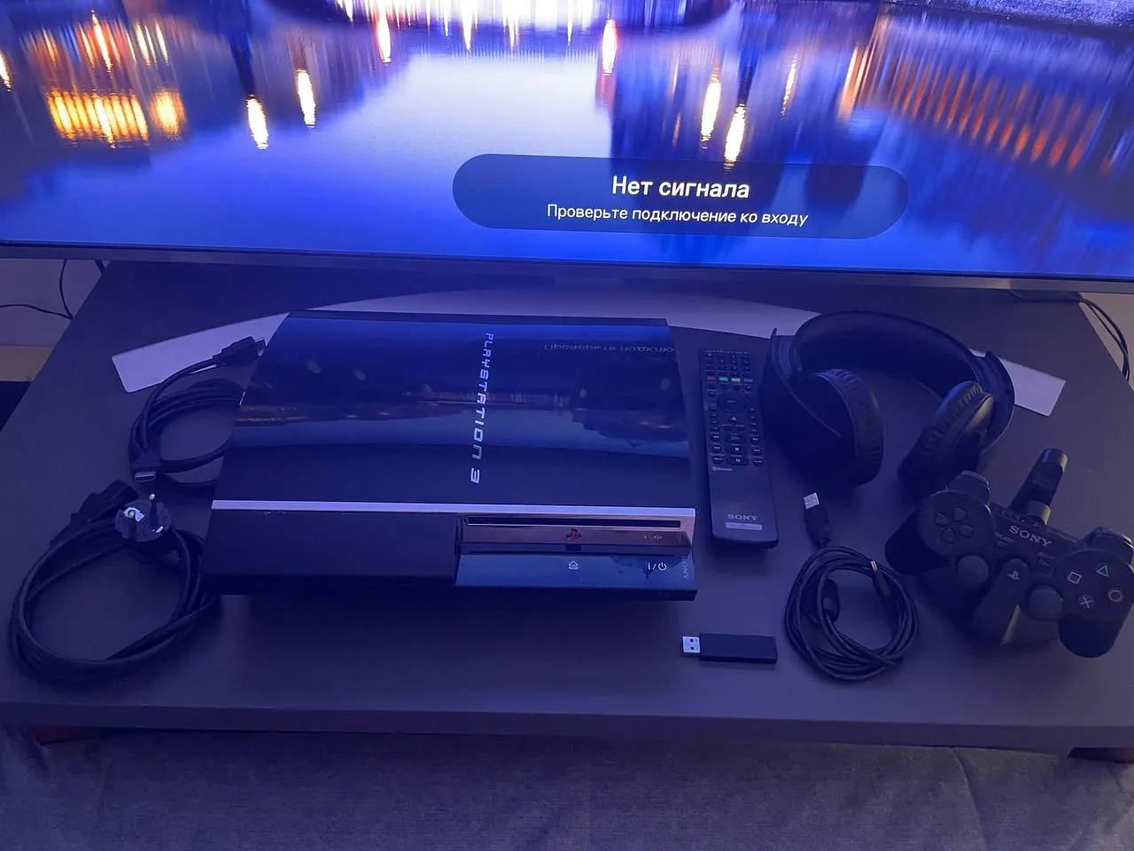 PlayStation 3 240 ГБ прошитая с аксессуарами 1