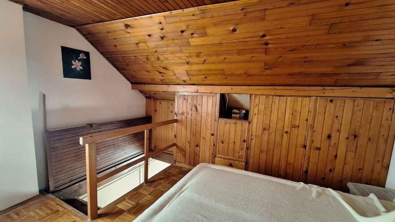 Двухкомнатная квартира 40 м² в Звездаре 5