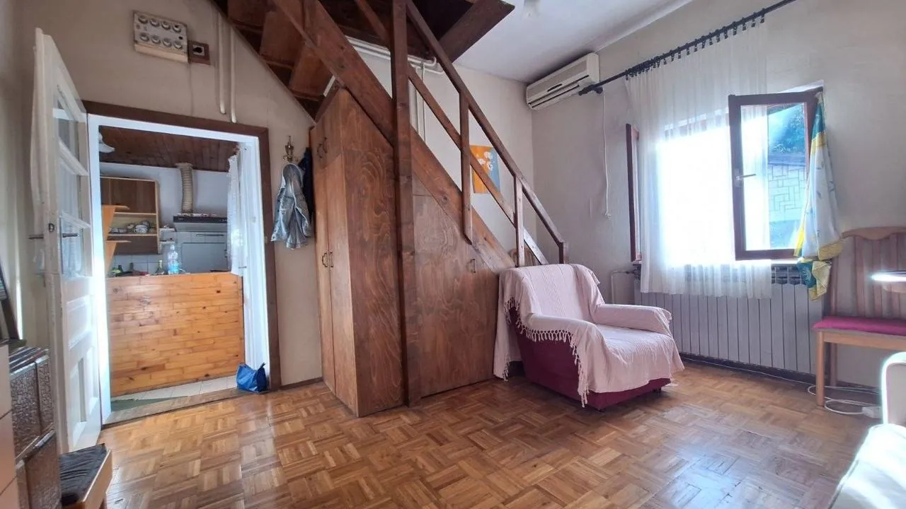 Двухкомнатная квартира 40 м² в Звездаре 3