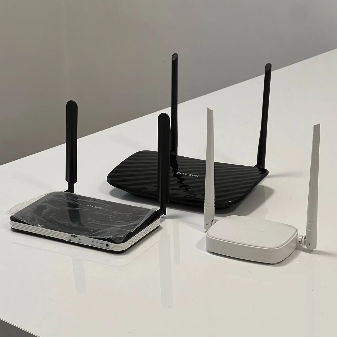 Роутеры Tenda TP-Link D-Link набором Белград 1