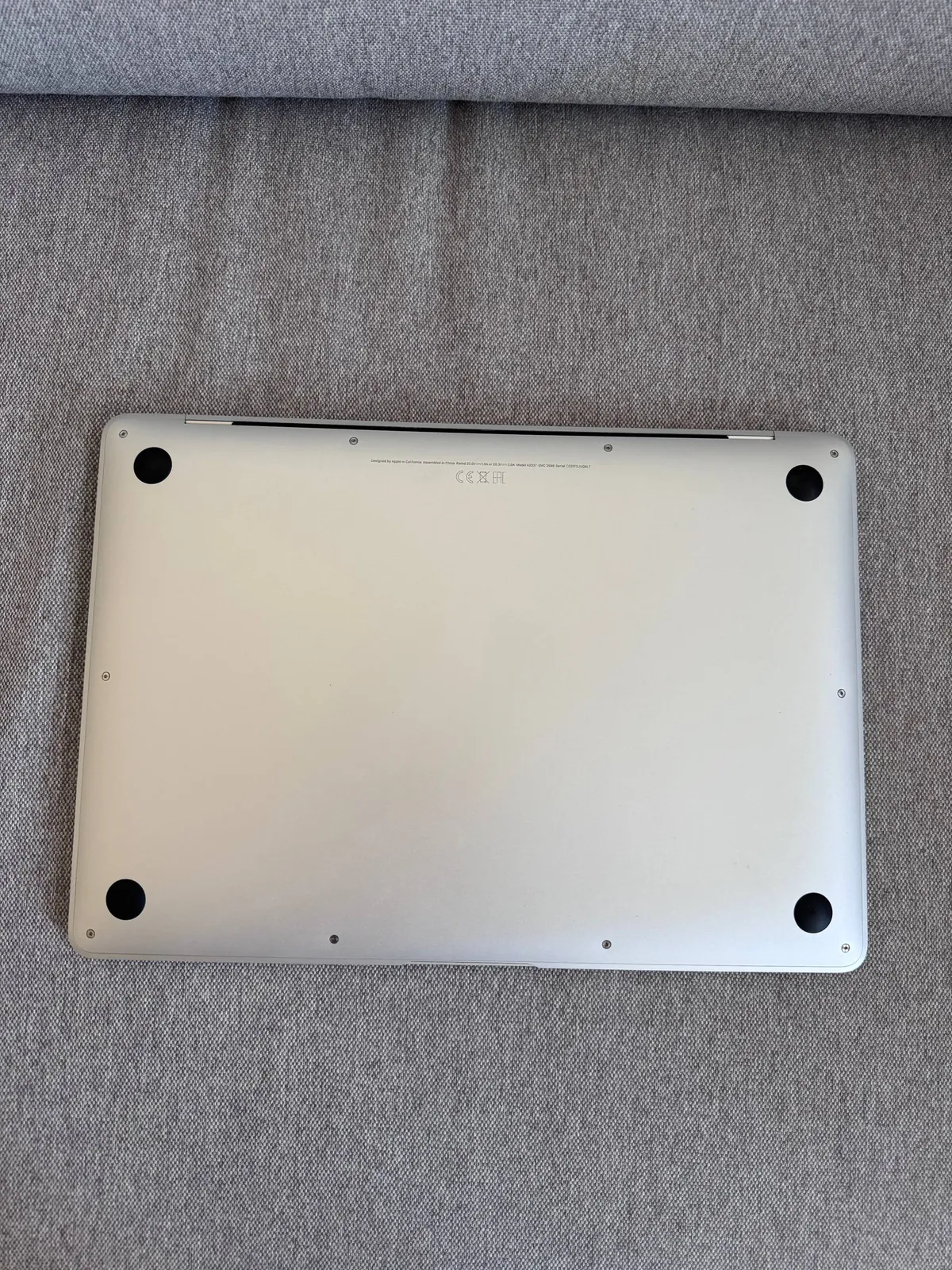 MacBook Air 13 M1 8GB 256GB аккумулятор 81% 3