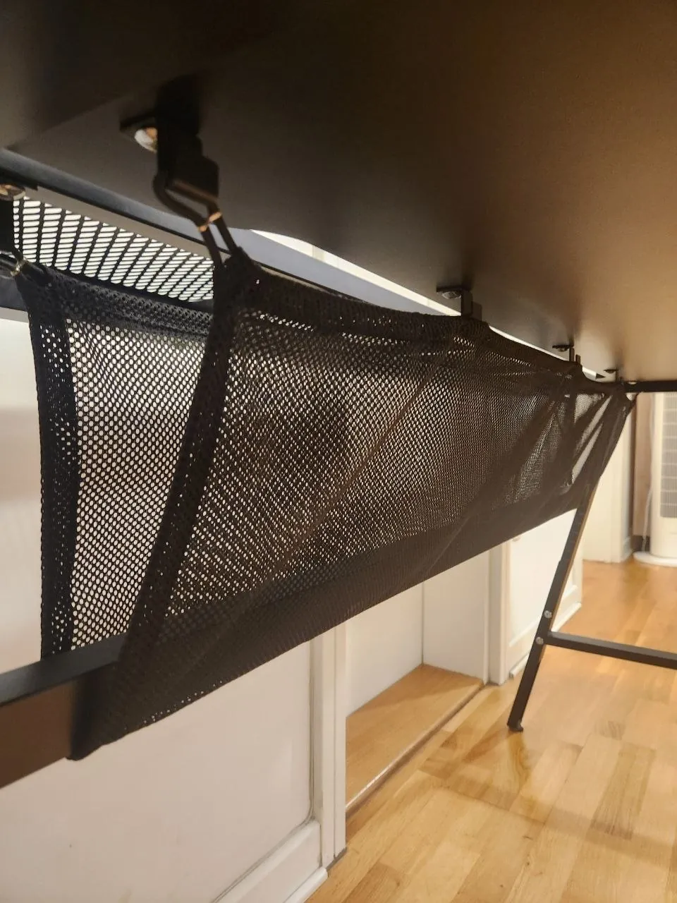Стол IKEA Utespelare 160×80 чёрный Карабурма 3