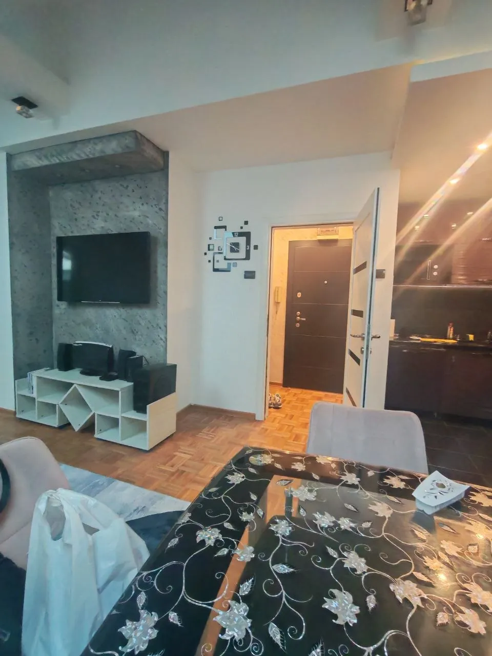 Квартира 40 м² Чукаричка-Падина с животными 4