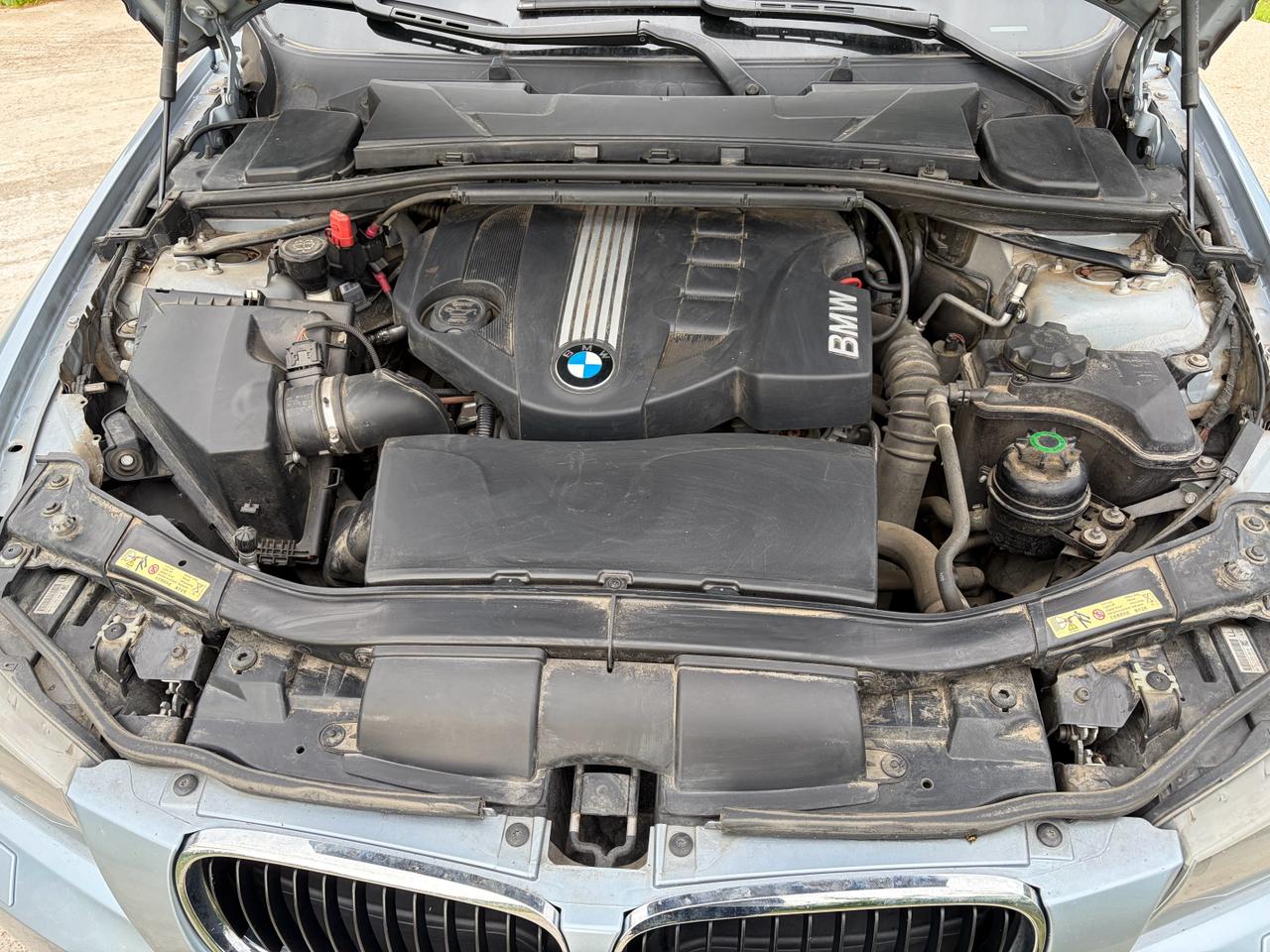 BMW 320d X-Drive 2009 7