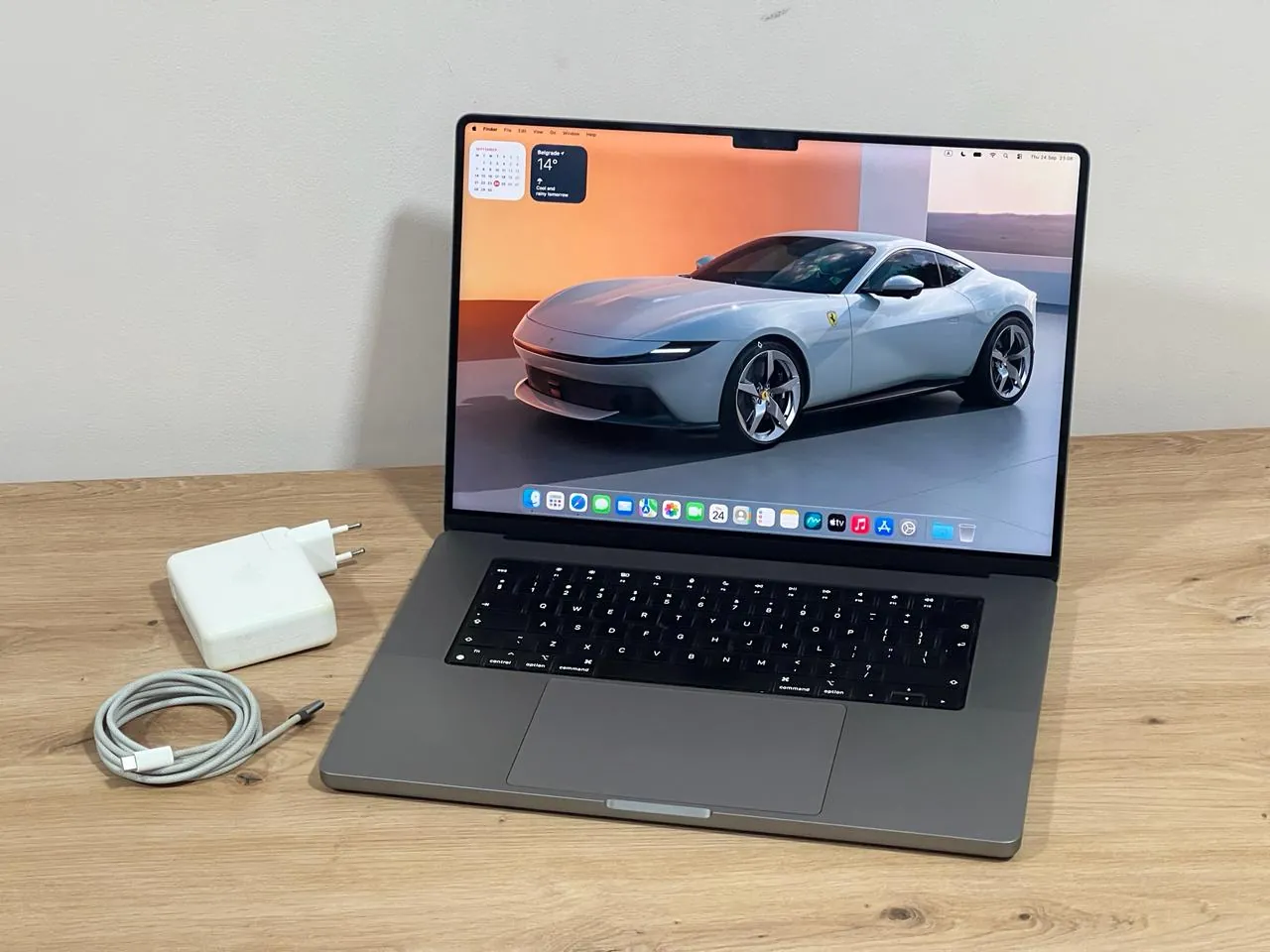 MacBook Pro 16 M2 Pro 2023 Белград 1