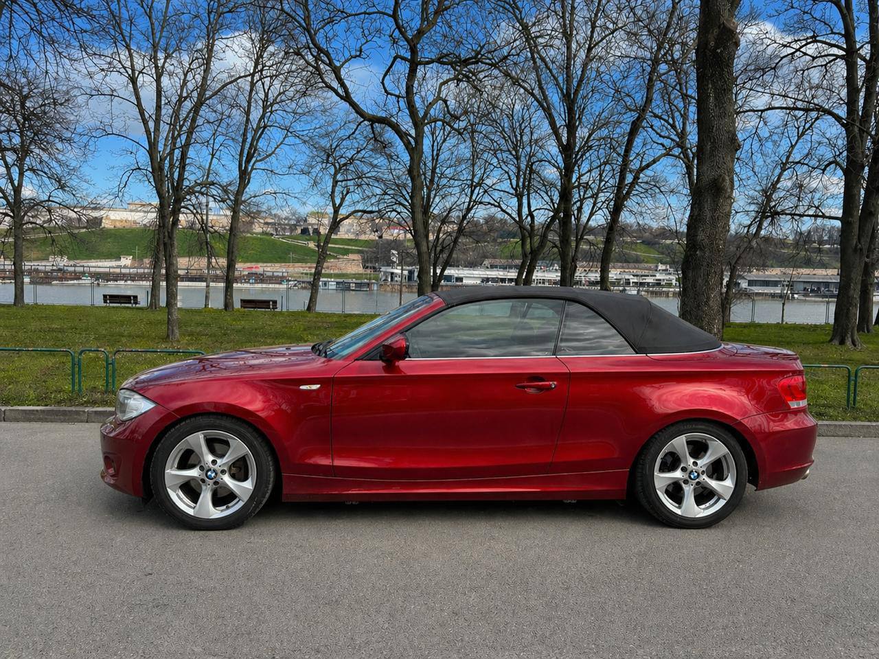 Аренда BMW 120d Cabrio 3