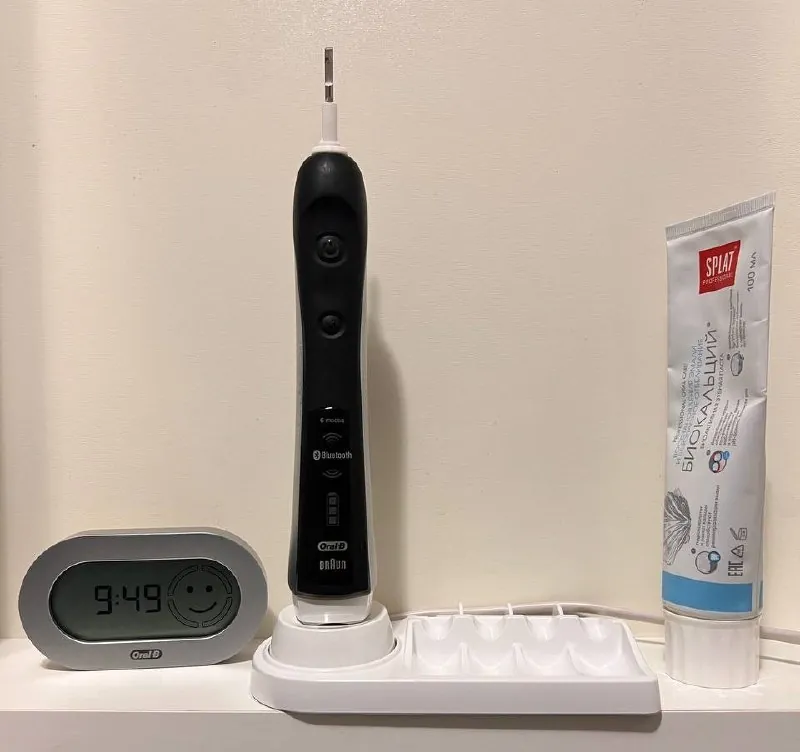 Зубная щётка Oral-B Triumph с таймером 2