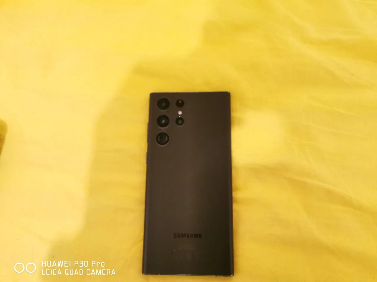 Samsung Galaxy S22 Ultra 1
