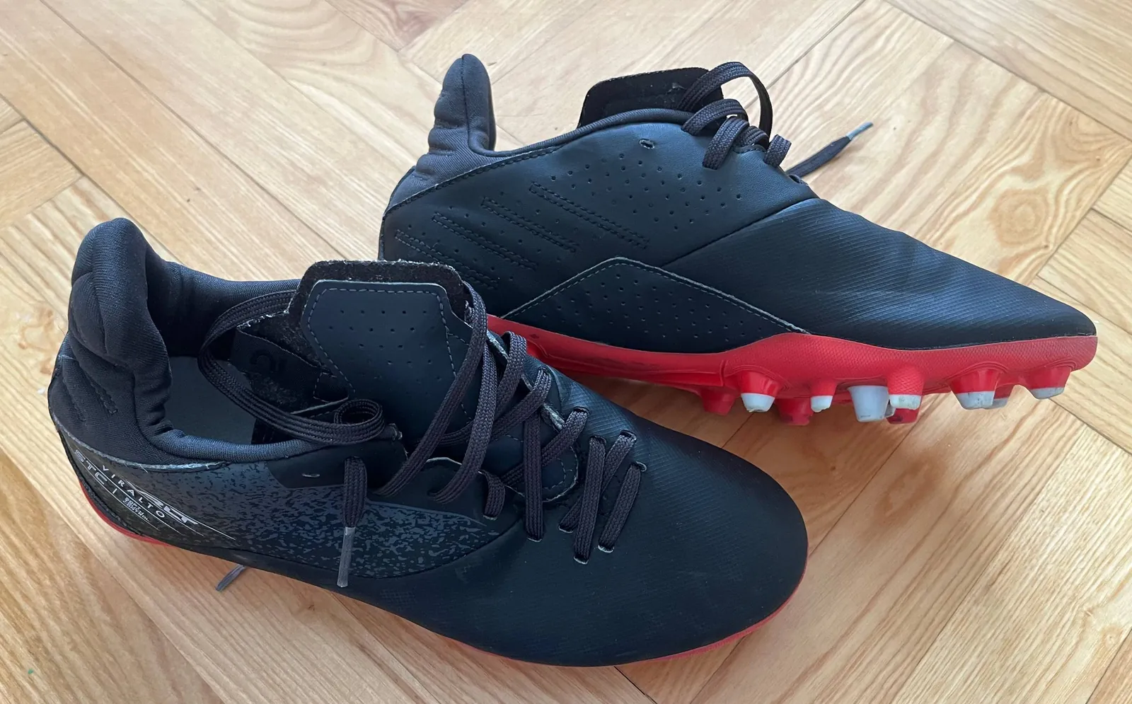 Футбольные бутсы Adidas и Decathlon размер 39-40 2