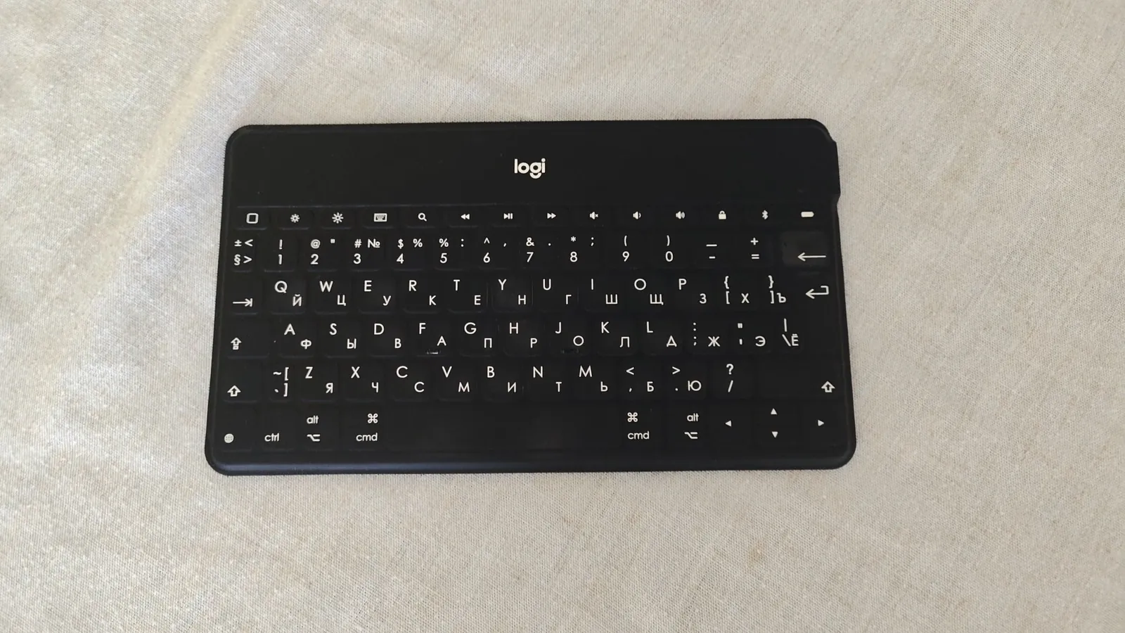 Клавиатура Logitech Keys to Go компактная беспроводная 1