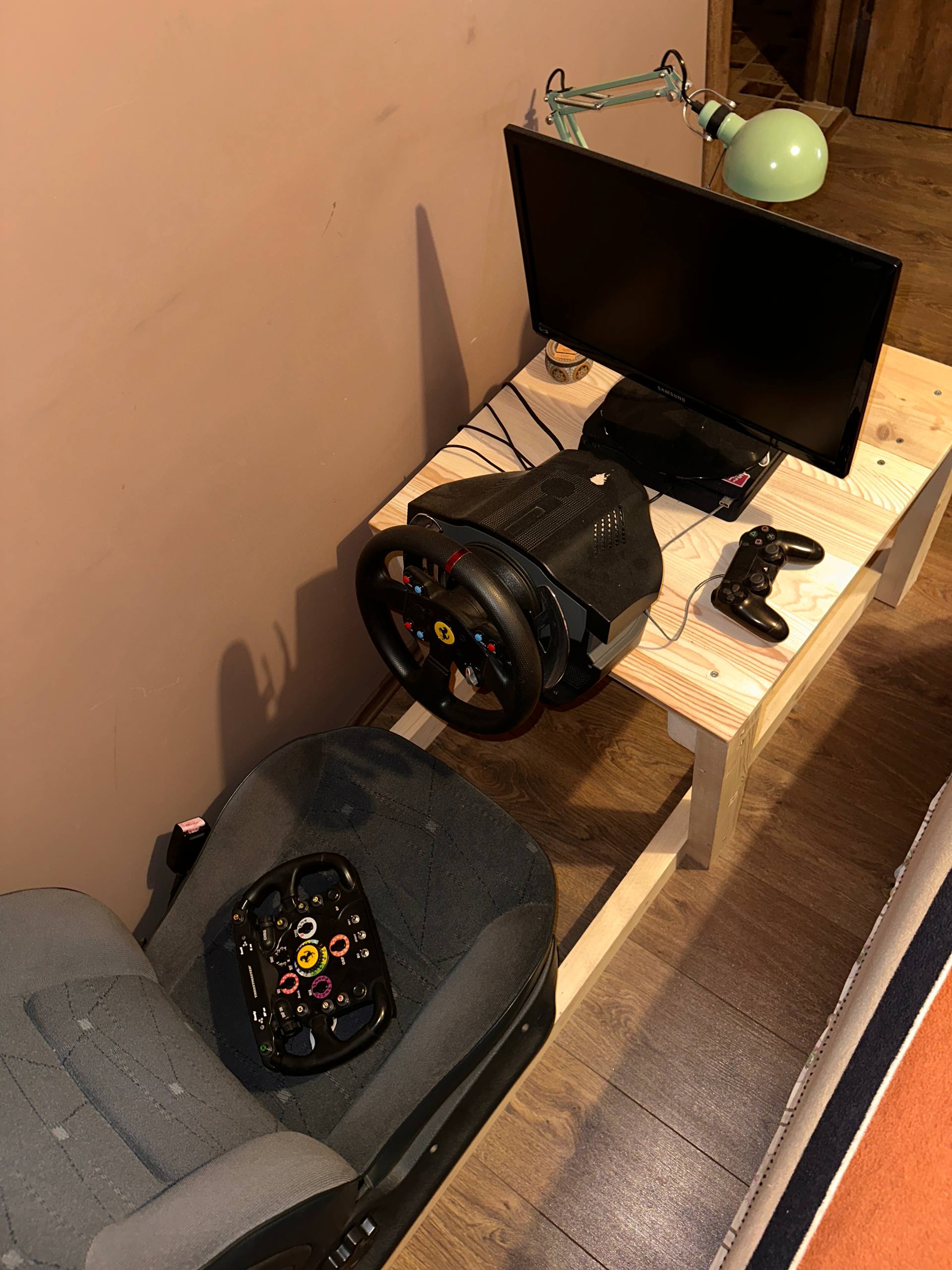 Руль Thrustmaster T500RS с педалями 4