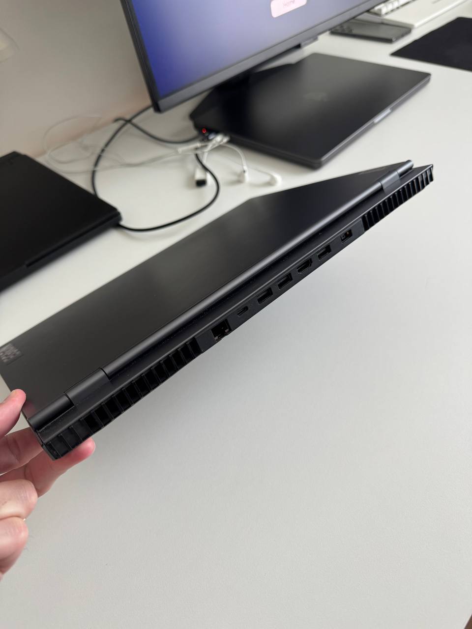 Lenovo Legion 7 16ACHg6 4