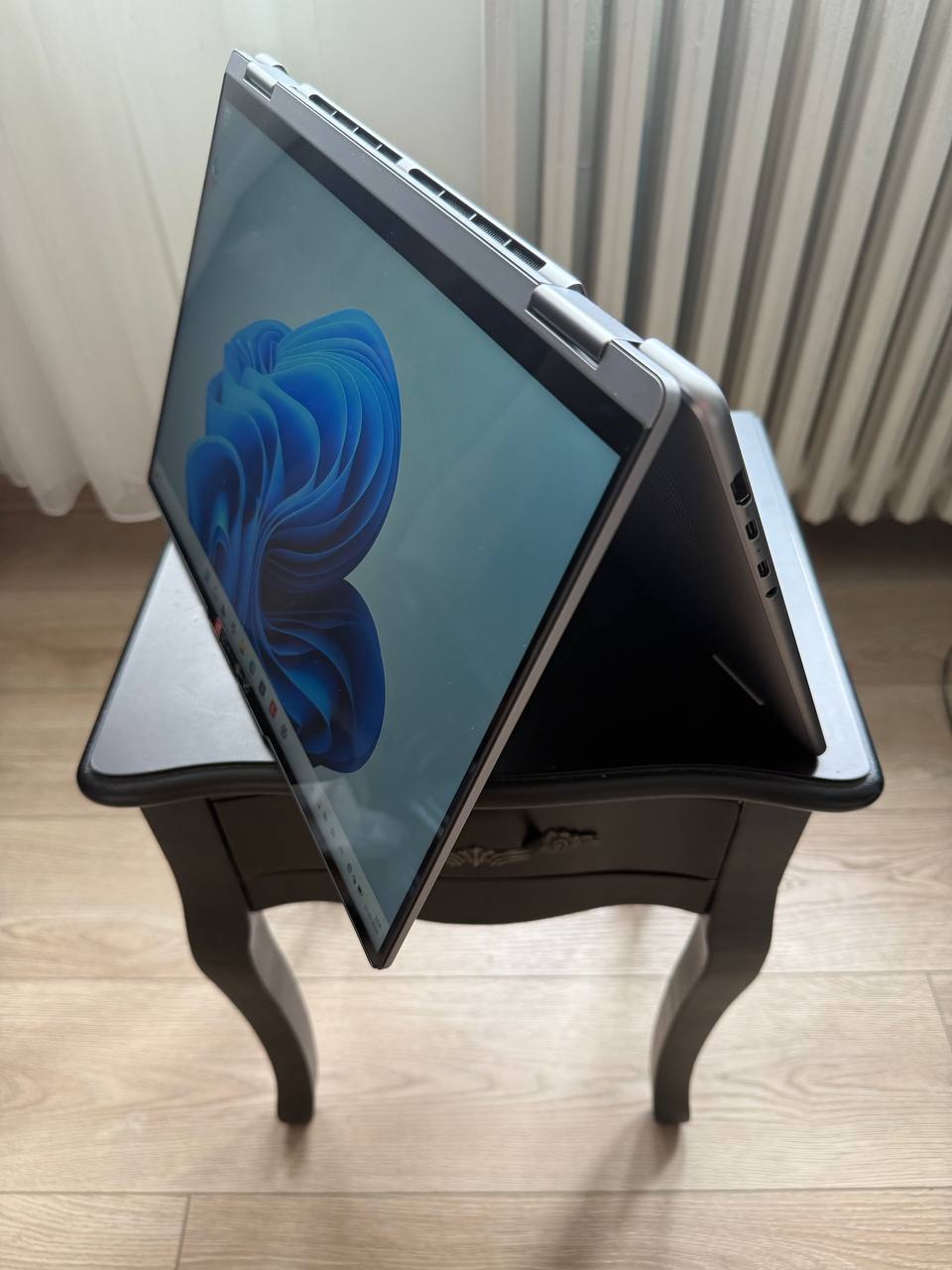 Ноутбук Lenovo Yoga 7 Ryzen 7 5