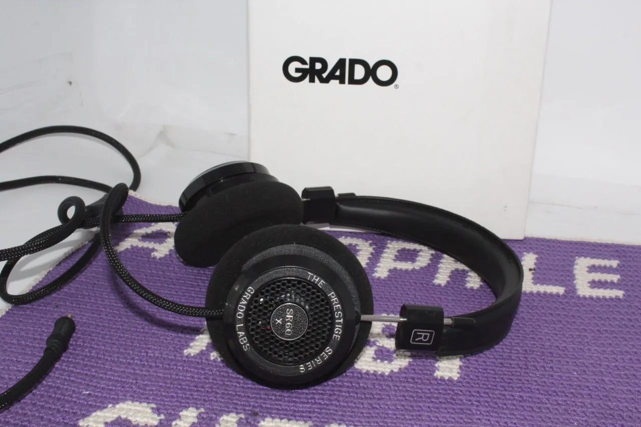 Проводные наушники лот Sennheiser Grado Denon Земун 3