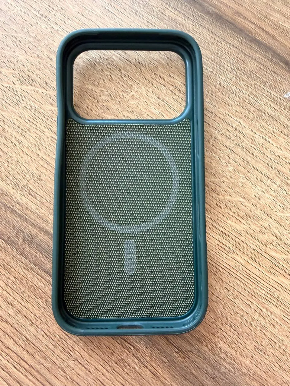 Чехлы Woven Tech и защитное стекло для iPhone Нови-Сад 4