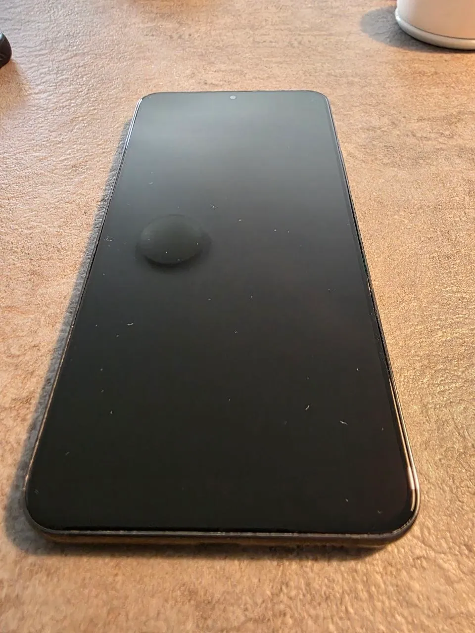 Samsung Galaxy S22+ 8/256 ГБ чёрный 2