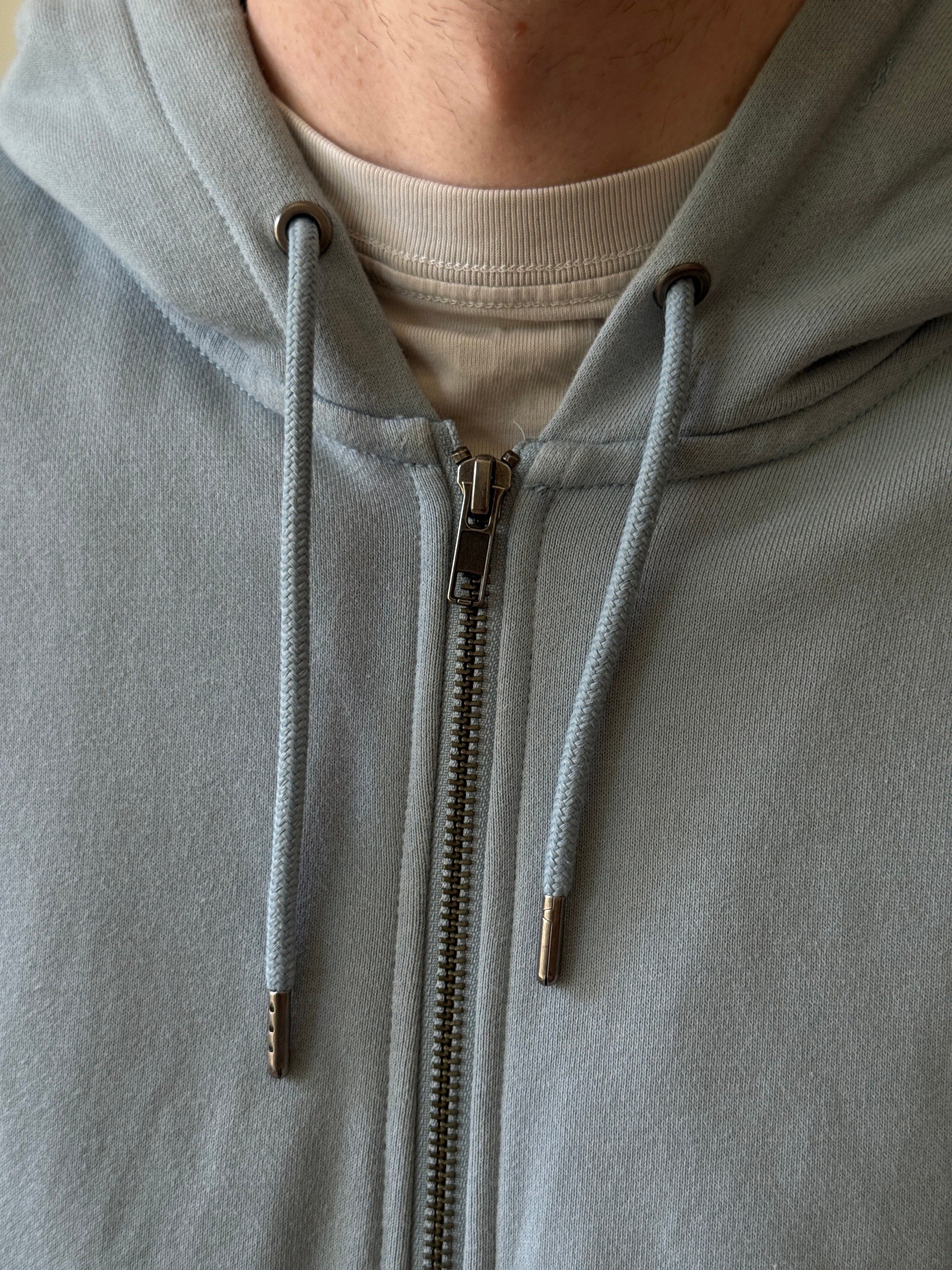 Худи Uniqlo L 3