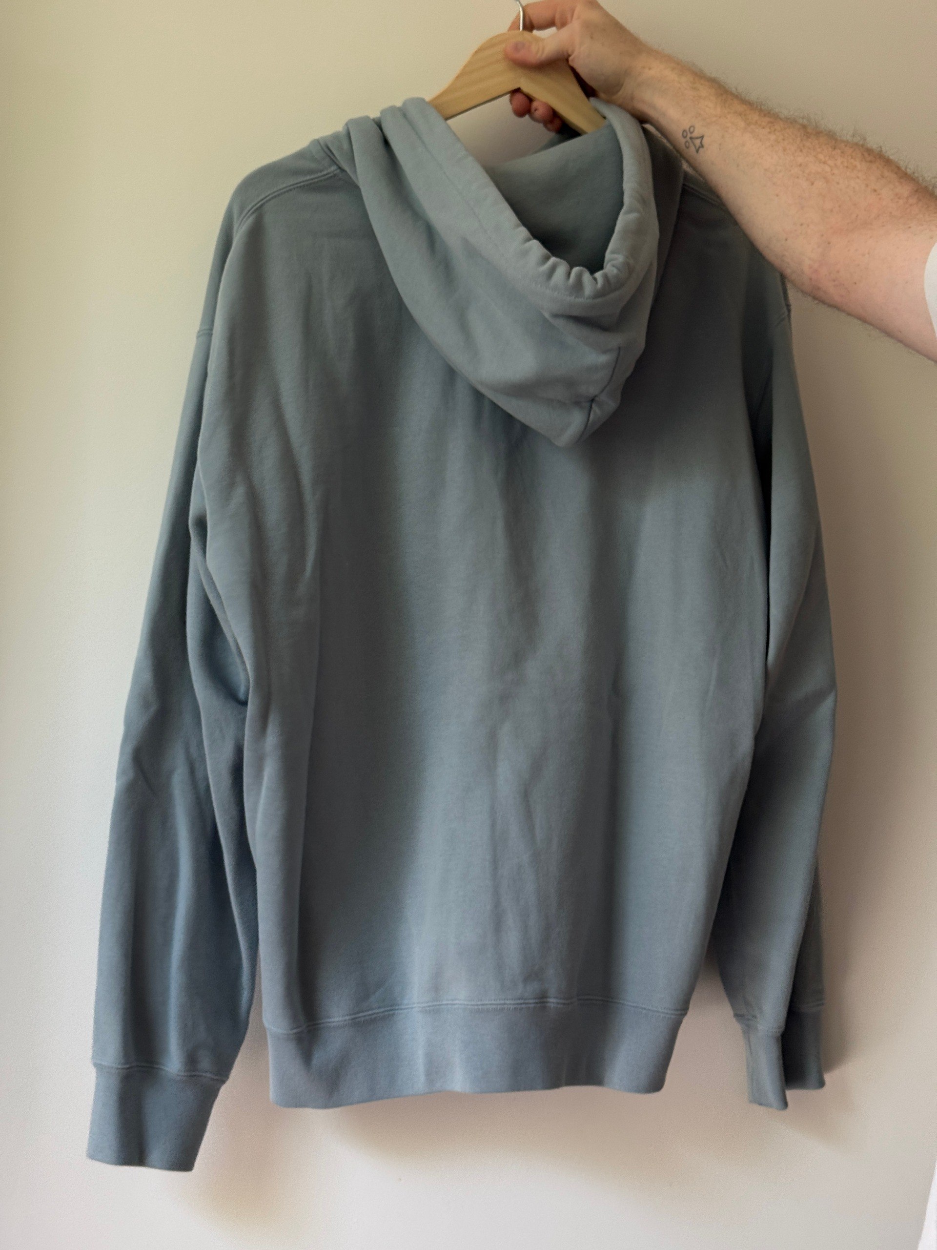 Худи Uniqlo L 4