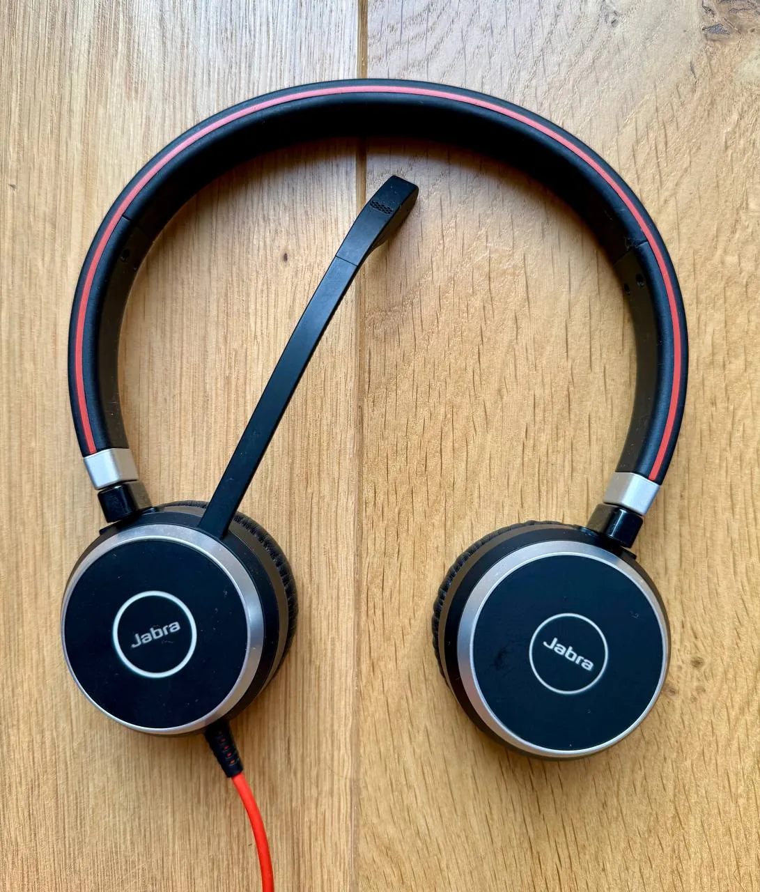 Гарнитура Jabra Evolve 40 UC Stereo с шумоподавлением 1