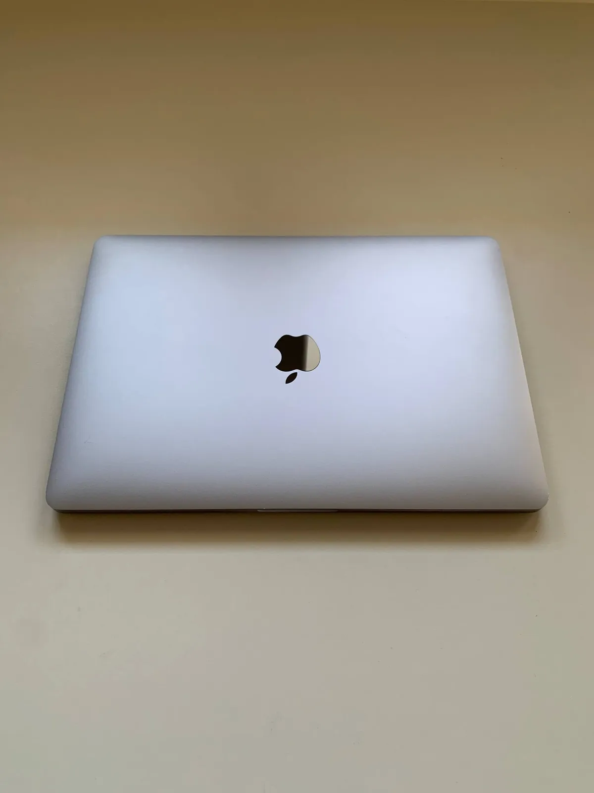 MacBook Pro 13 M1 2020 8 ГБ 256 ГБ Space Grey 4