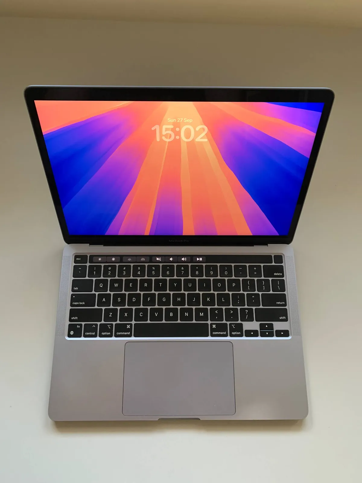 MacBook Pro 13 M1 2020 8 ГБ 256 ГБ Space Grey 3