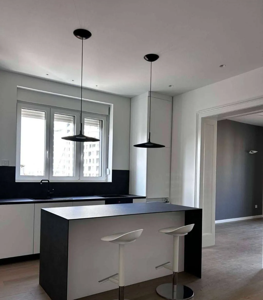 Трёхкомнатная квартира 90 м² Савски Венац 6